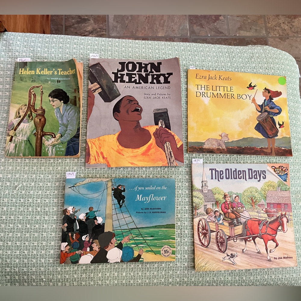 Vintage Paperback Books, Bundle of 5/1960’s and 1/1970